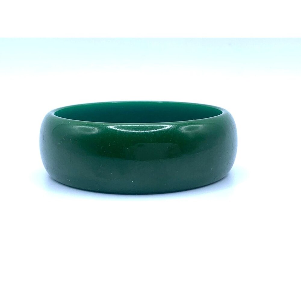 Vintage 1" Wide Green Bakelite Bracelet